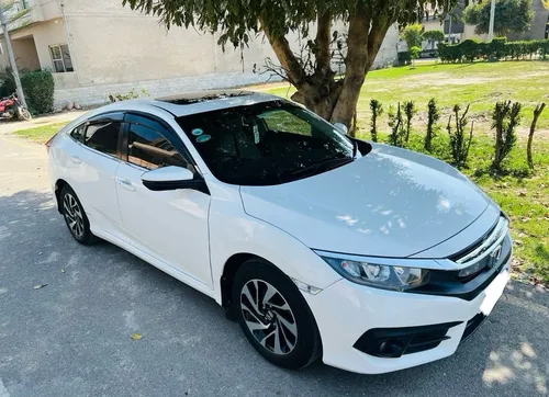 Honda Civic Oriel 1.8 i-VTEC CVT 2018