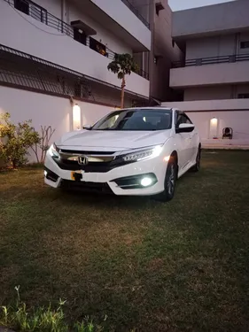 Honda Civic Oriel 1.8 i-VTEC CVT 2019