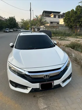 Honda Civic Oriel 1.8 i-VTEC CVT 2021