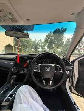 Honda Civic Oriel 1.8 i-VTEC CVT 2021