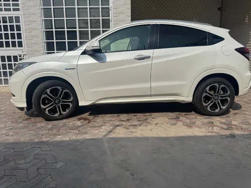 Honda Vezel Hybrid Z 2015