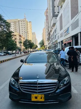 Mercedes Benz E Class E300 Exclusive 2018