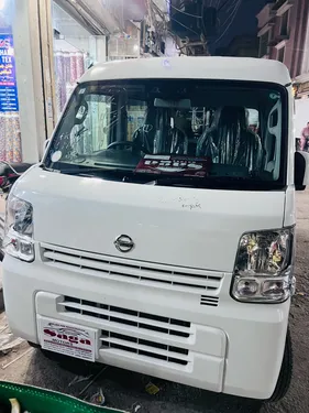 Nissan Clipper NV100 2018