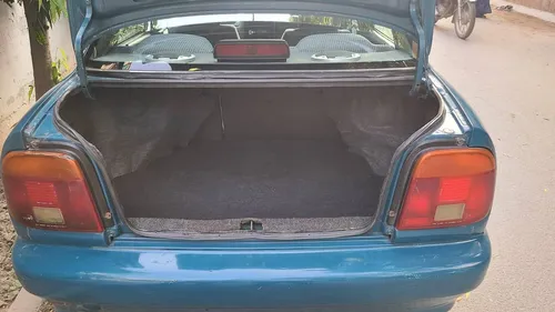 Suzuki Baleno GLi 1999