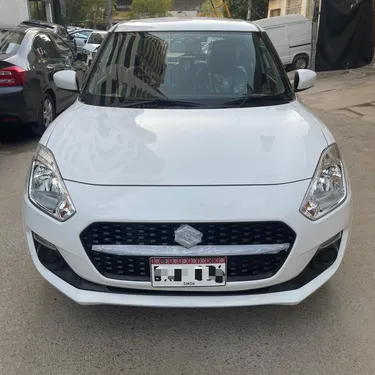 Suzuki Swift GL CVT 2022