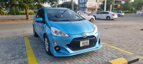 Toyota Aqua S 2013