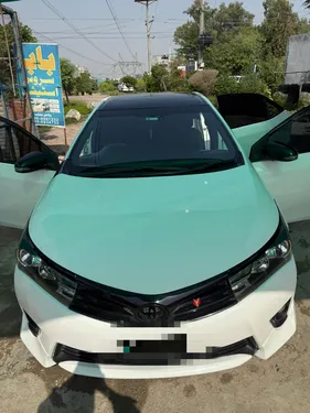 Toyota Corolla Altis Grande 1.8 2014