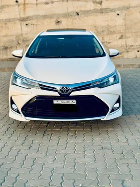 Toyota Corolla Altis Grande X CVT-i 1.8 Black Interior 2023