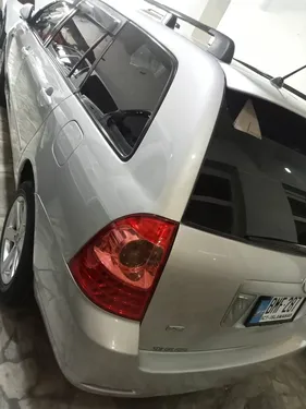 Toyota Corolla Fielder 2004