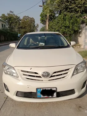 Toyota Corolla GLi 1.3 VVTi 2013