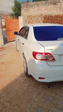 Toyota Corolla XLi VVTi 2011