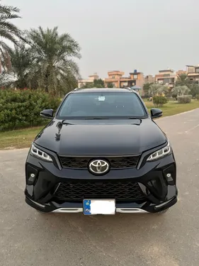Toyota Fortuner Legender  2022