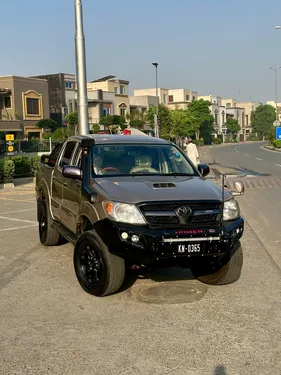 Toyota Hilux D-4D Automatic 2005