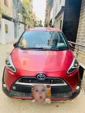 Toyota Sienta X 2017