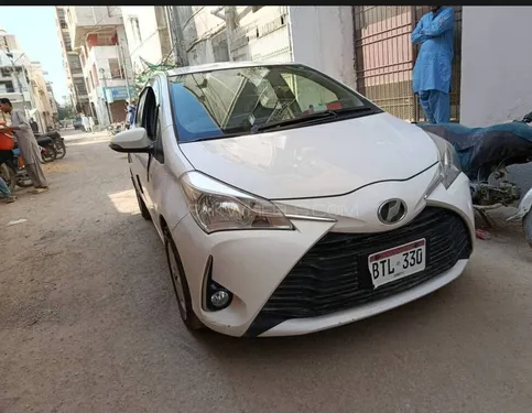 Toyota Vitz F 1.0 2017