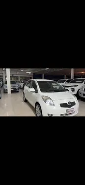 Toyota Vitz F 1.3 2005