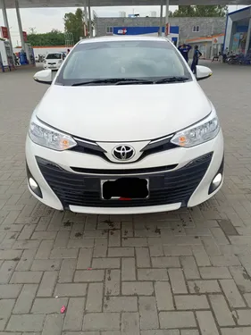 Toyota Yaris Sedan ATIV X CVT 1.5 2021