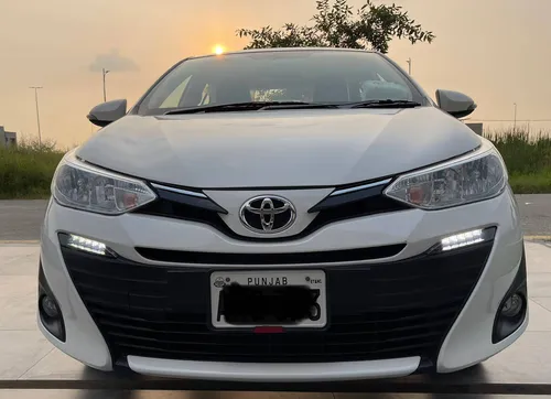 Toyota Yaris Sedan ATIV X CVT 1.5 2022
