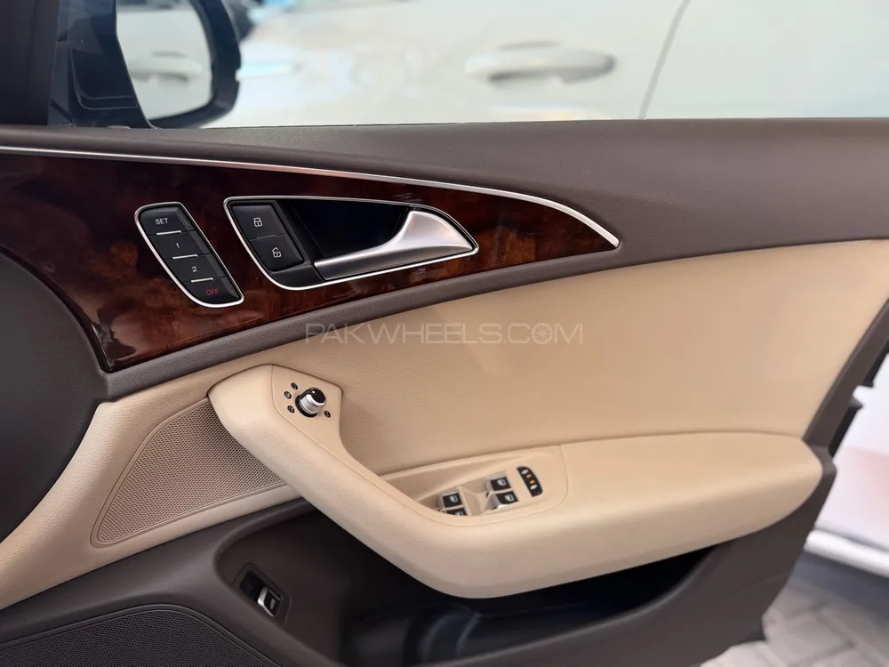 Audi A6 2015 for Sale in Karachi Audi A6 2015 for Sale in Karachi Image-11