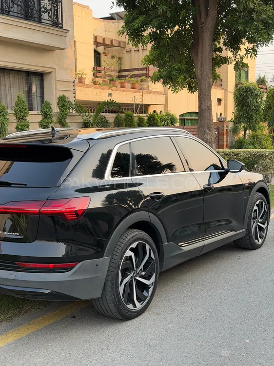 Audi e-tron 2022 for Sale in Lahore Audi e-tron 2022 for Sale in Lahore Image-4