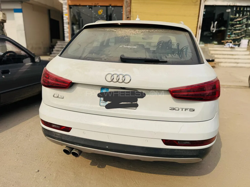 Audi Q3 2015 for Sale in Gujranwala Audi Q3 2015 for Sale in Gujranwala Image-2
