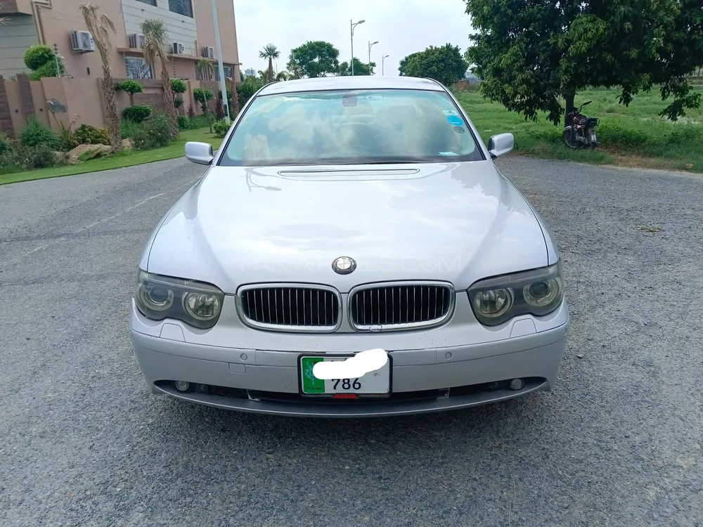 BMW 7 Series 2004 for Sale in Lahore BMW 7 Series 2004 for Sale in Lahore Image-9