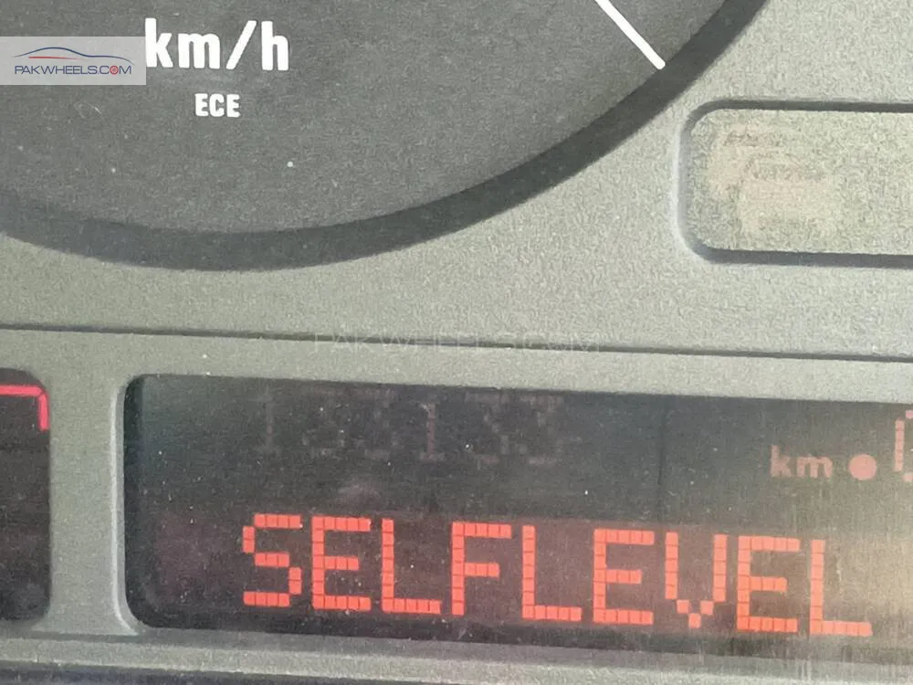 BMW X5 2003 for Sale in Islamabad BMW X5 2003 for Sale in Islamabad Image-9