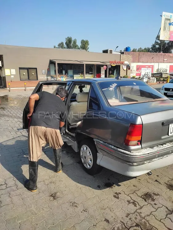 ڈیوو ریسر 1993 for Sale in گجرانوالہ ڈیوو ریسر 1993 for Sale in گجرانوالہ Image-8