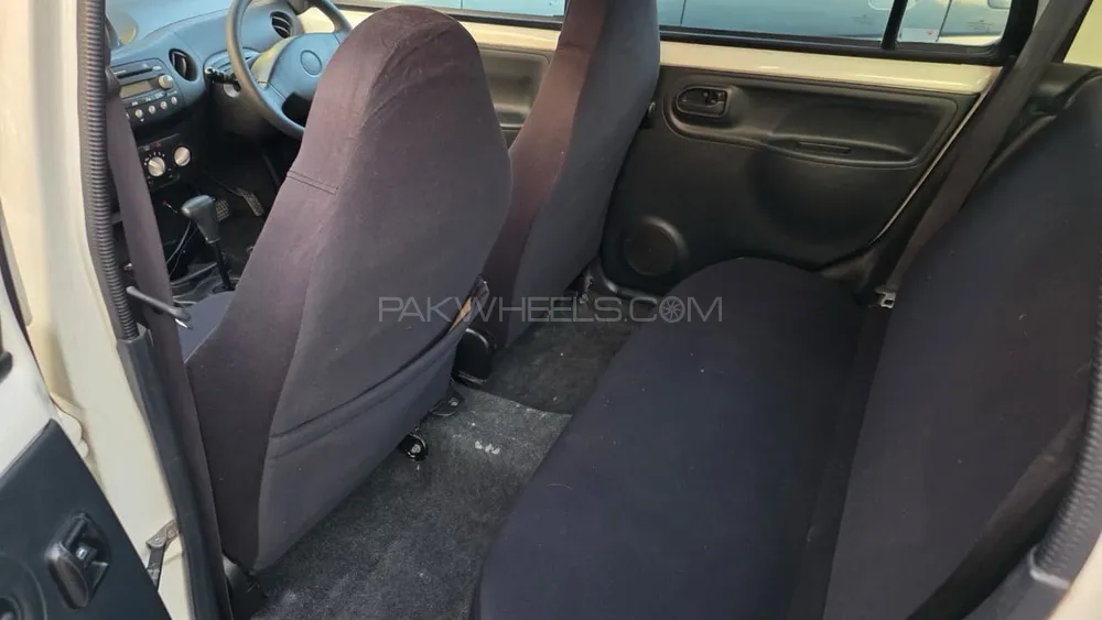 Daihatsu Esse 2010 for Sale in Islamabad Daihatsu Esse 2010 for Sale in Islamabad Image-17