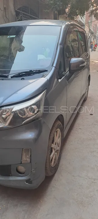 Daihatsu Move 2013 for Sale in Lahore Daihatsu Move 2013 for Sale in Lahore Image-10