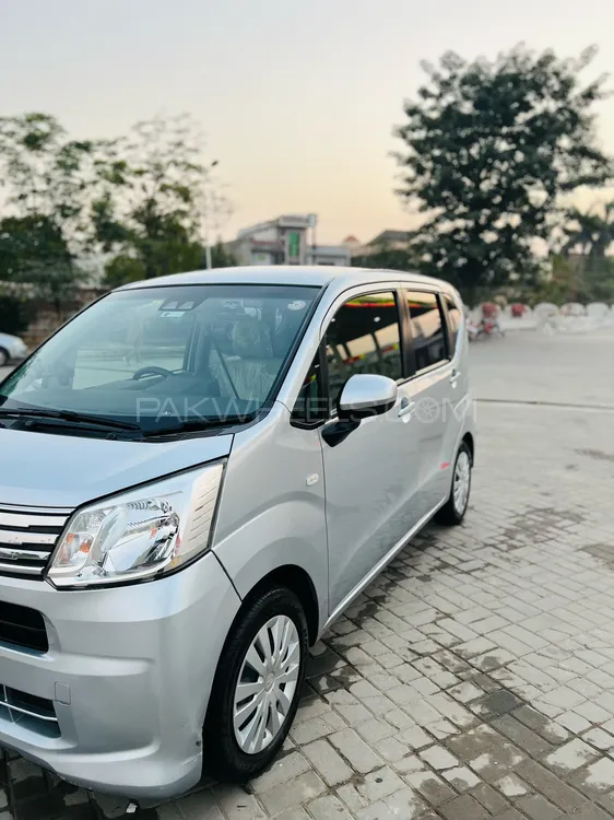 Daihatsu Move 2025 for Sale in Gujrat Daihatsu Move 2025 for Sale in Gujrat Image-2