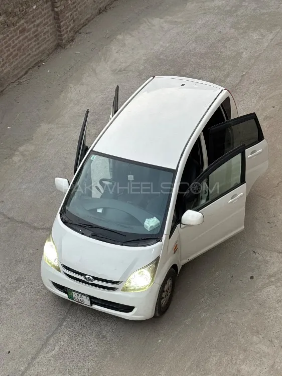 Daihatsu Move 2007 for Sale in Lahore Daihatsu Move 2007 for Sale in Lahore Image-1