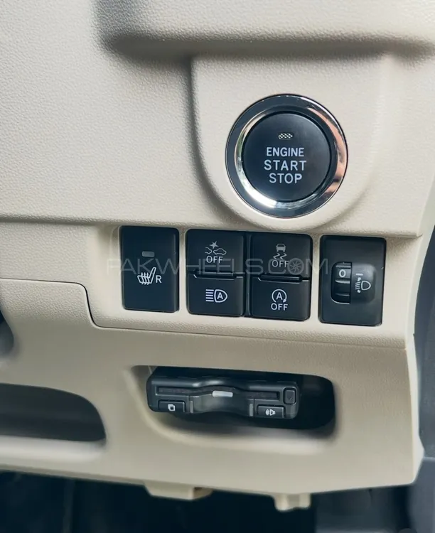 Daihatsu Move 2023 for Sale in Gujranwala Daihatsu Move 2023 for Sale in Gujranwala Image-8
