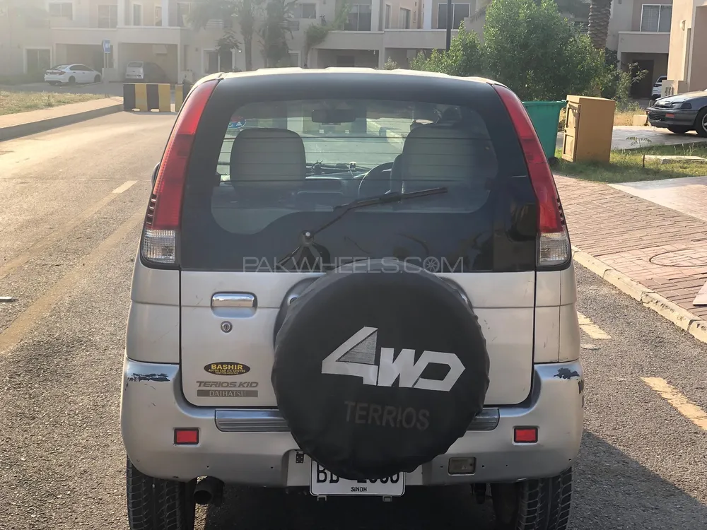 Daihatsu Terios Kid 2001 for Sale in Karachi Daihatsu Terios Kid 2001 for Sale in Karachi Image-7