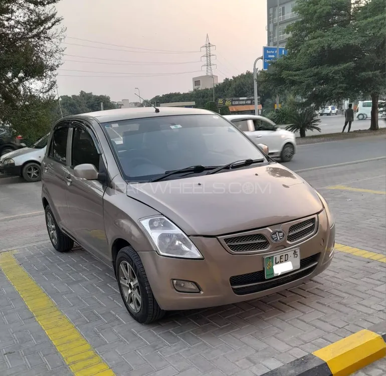 FAW V2 2015 for Sale in Lahore FAW V2 2015 for Sale in Lahore Image-1