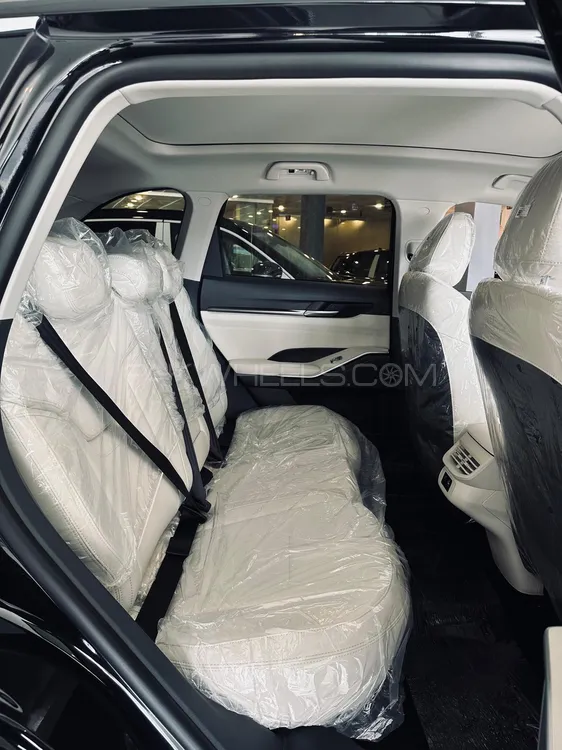 Haval H6 2025 for Sale in Multan Haval H6 2025 for Sale in Multan Image-6
