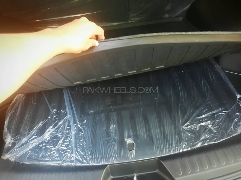 Haval H6 2024 for Sale in Lahore Haval H6 2024 for Sale in Lahore Image-3