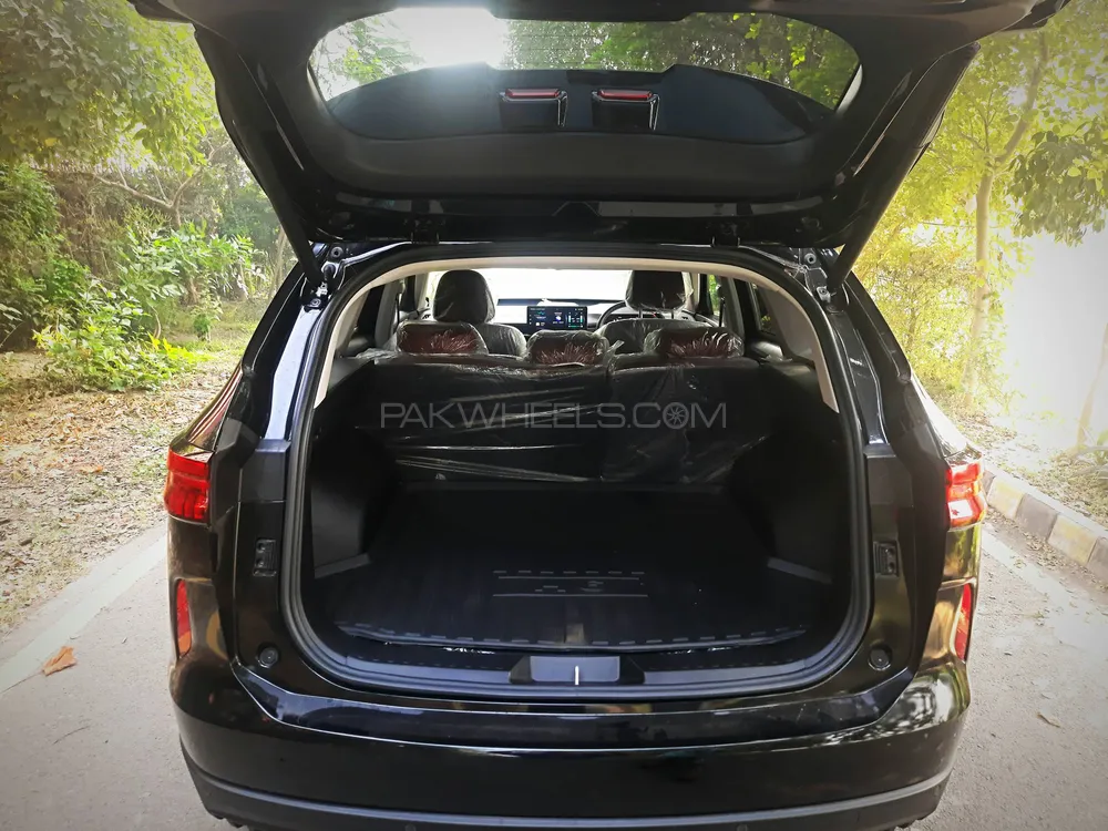 Haval H6 2024 for Sale in Lahore Haval H6 2024 for Sale in Lahore Image-4