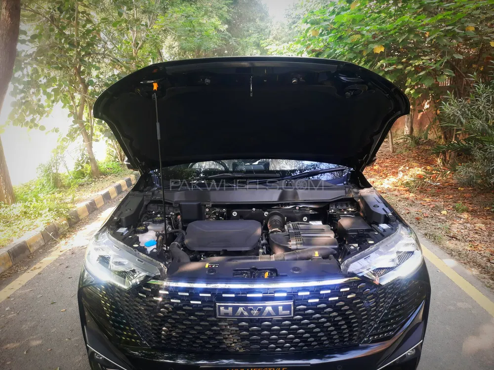 Haval H6 2024 for Sale in Lahore Haval H6 2024 for Sale in Lahore Image-10