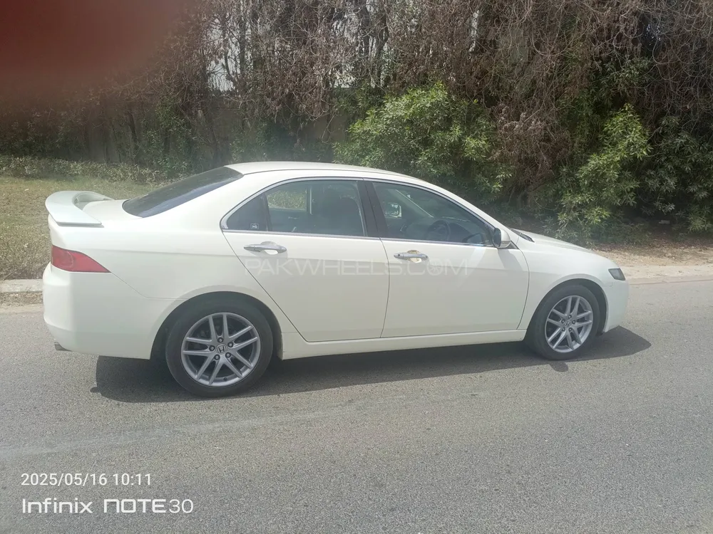 Honda Accord 2003 for Sale in Karachi Honda Accord 2003 for Sale in Karachi Image-17