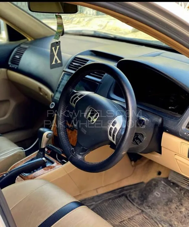 Honda Accord 2002 for Sale in Lahore Honda Accord 2002 for Sale in Lahore Image-11