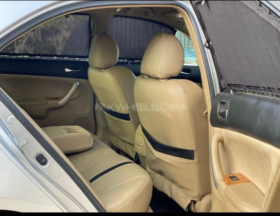 Honda Accord 2002 for Sale in Lahore Honda Accord 2002 for Sale in Lahore Image-13