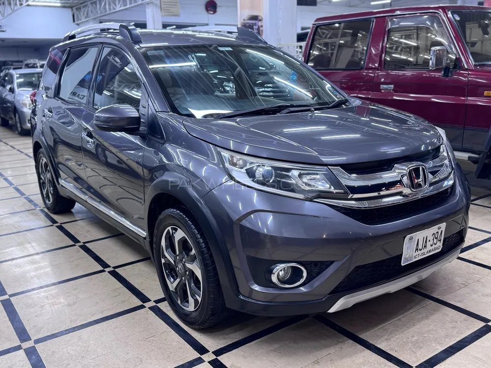 Honda BR-V 2017 for Sale in Peshawar Honda BR-V 2017 for Sale in Peshawar Image-4