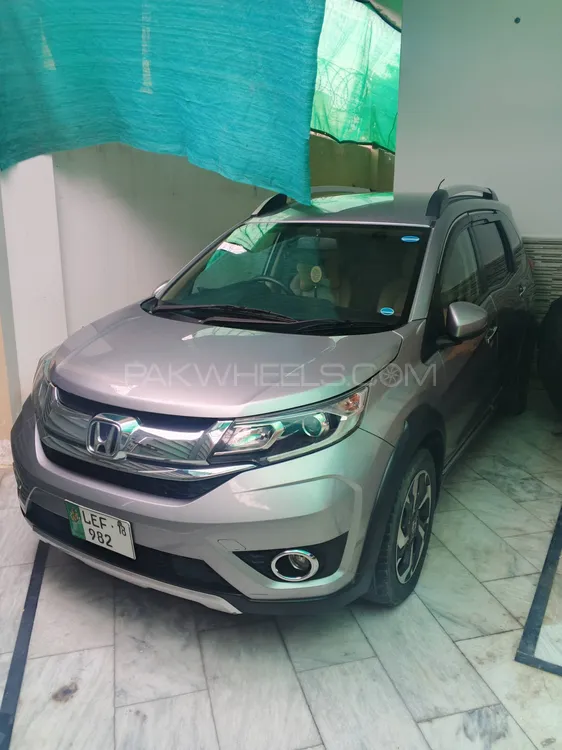 Honda BR-V 2018 for Sale in Lahore Honda BR-V 2018 for Sale in Lahore Image-6