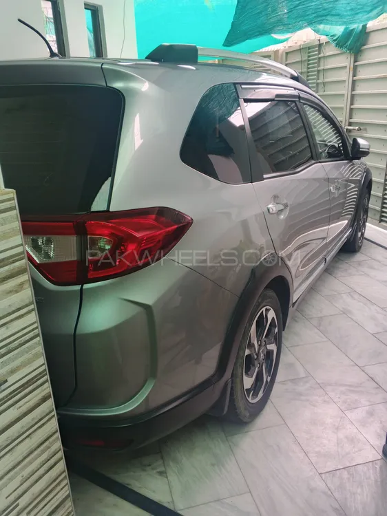 Honda BR-V 2018 for Sale in Lahore Honda BR-V 2018 for Sale in Lahore Image-5