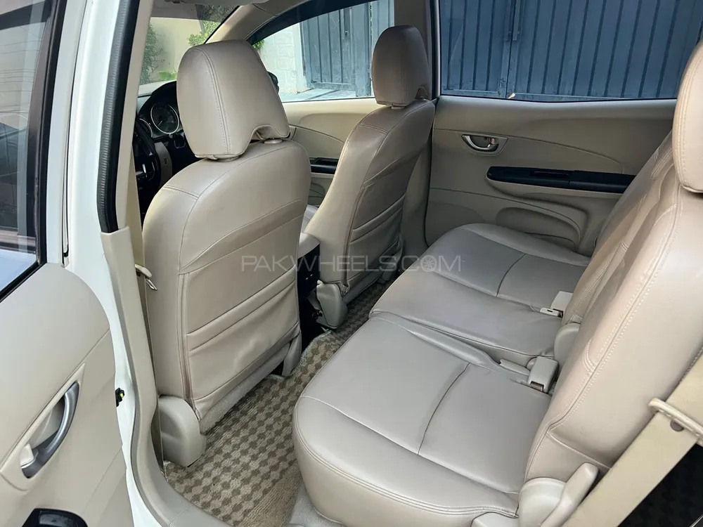 Honda BR-V 2020 for Sale in Lahore Honda BR-V 2020 for Sale in Lahore Image-9