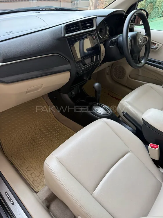 Honda BR-V 2021 for Sale in Lahore Honda BR-V 2021 for Sale in Lahore Image-10
