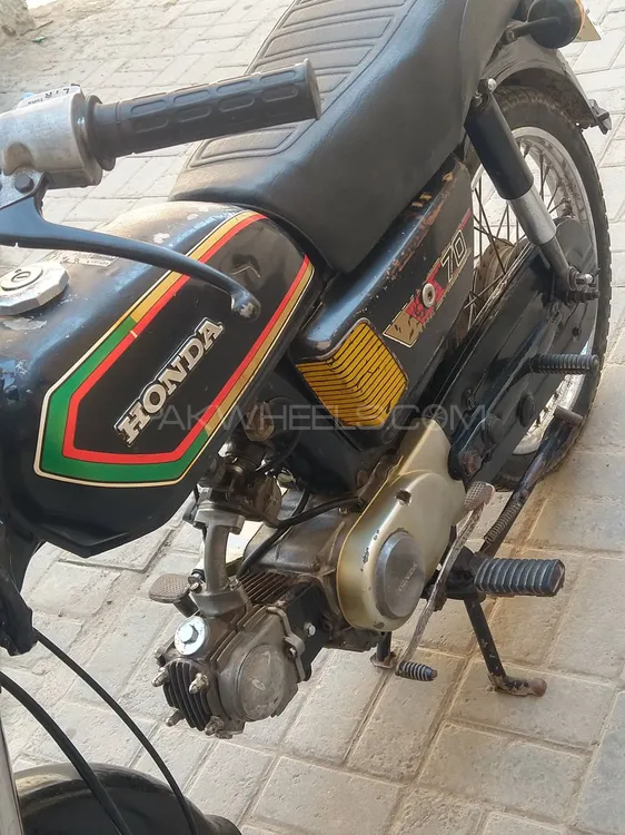 Honda CD 70 1982 for Sale Honda CD 70 1982 for Sale Image-10