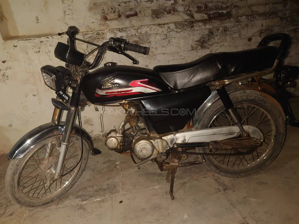 Honda CD 70 2001 for Sale Honda CD 70 2001 for Sale Image-1