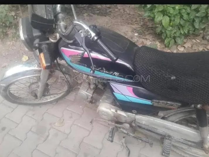 Honda CD 70 2004 for Sale Honda CD 70 2004 for Sale Image-1